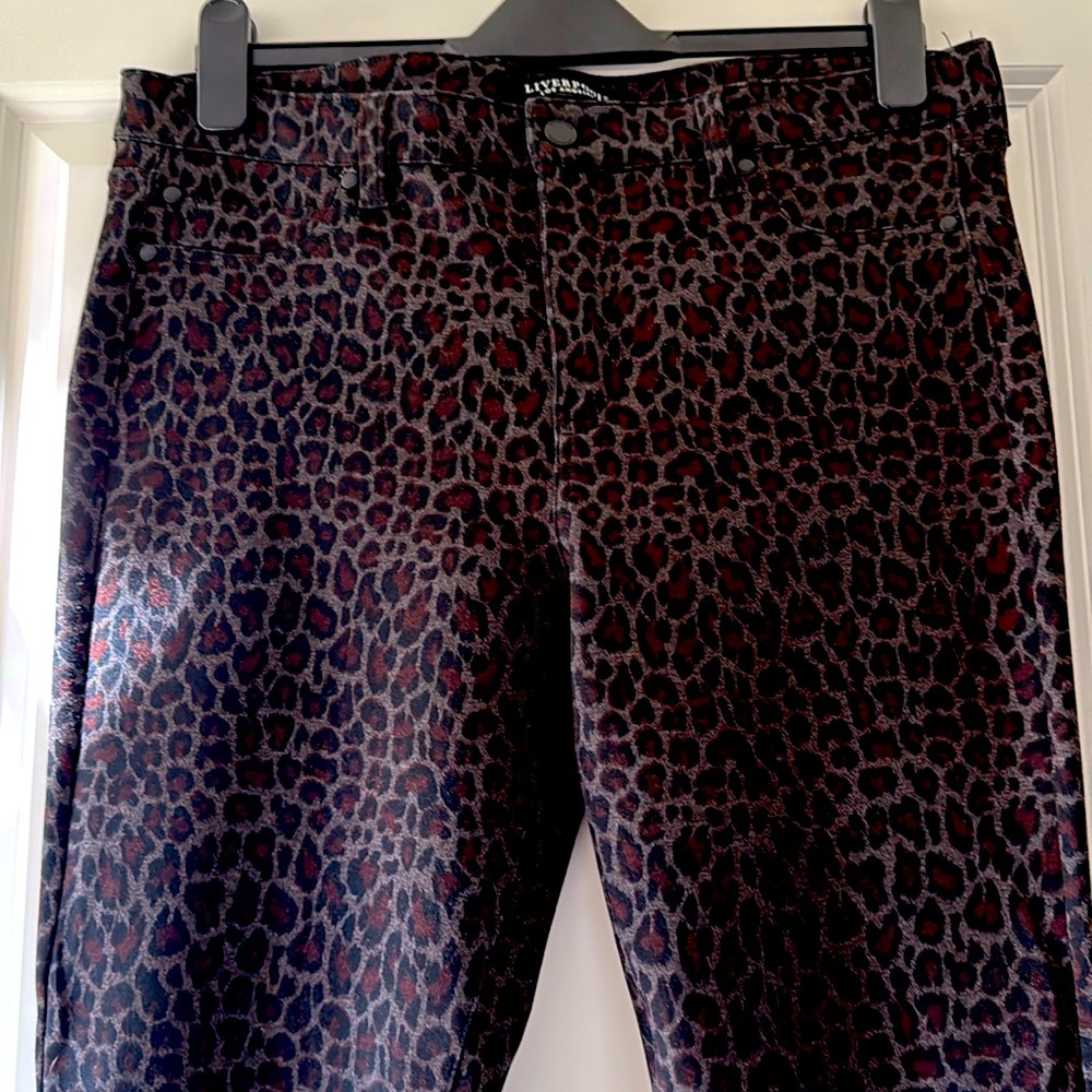 Liverpool Knit Leggings